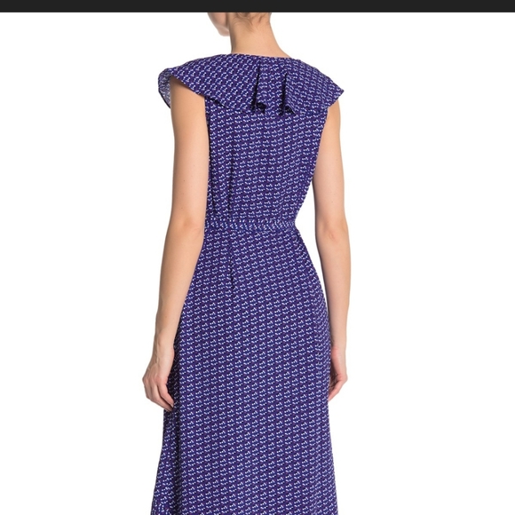 Maxi Wrap Dress - Picture 4 of 8